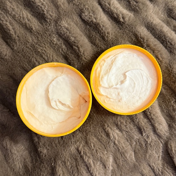 Garnier Ultimate Blends Nourishing Banana Hair Mask - Picture 3 of 3